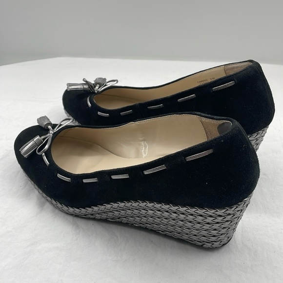 NWOB. Lauren Ralph Lauren 9.5B Cambree Suede Metallic Taupe Wedges. - Picture 6 of 11